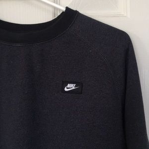 Gray Nike Sweatshirt
